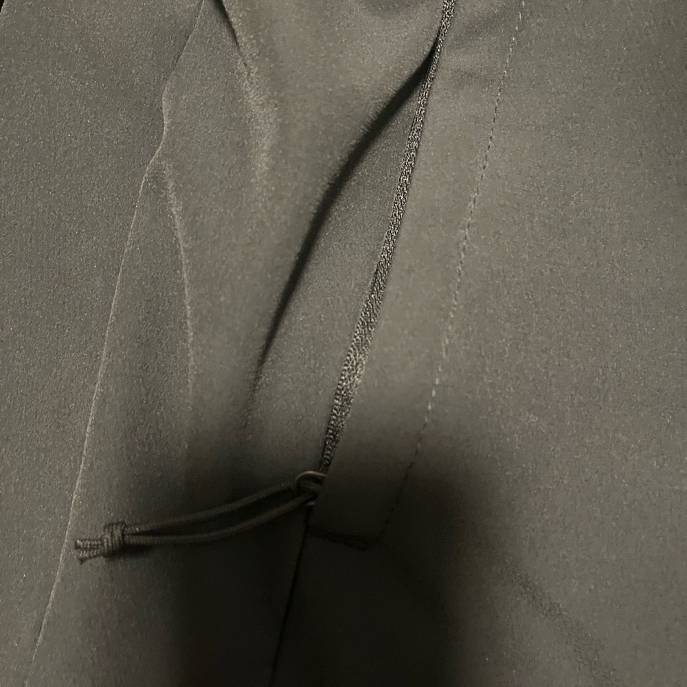 The North Face Women’s Black Jacket - Picture 6 of 6